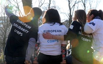 European Solidarity Corps (ESC): il programma europeo per i giovani e le organizzazioni non profit